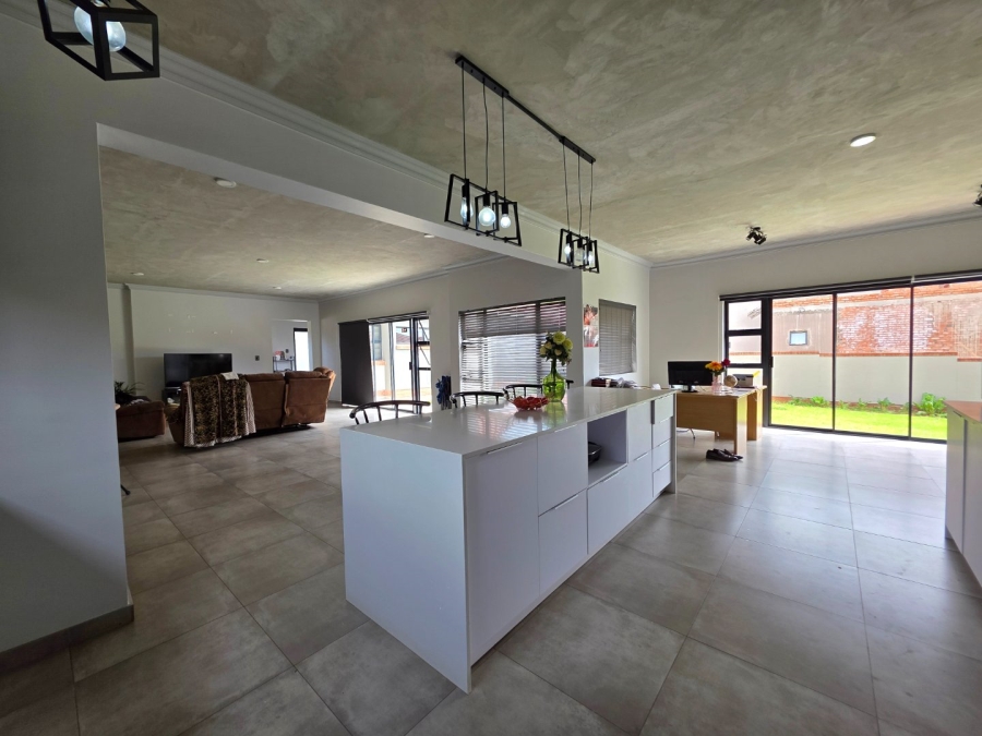 3 Bedroom Property for Sale in Wild Olive Estate Free State